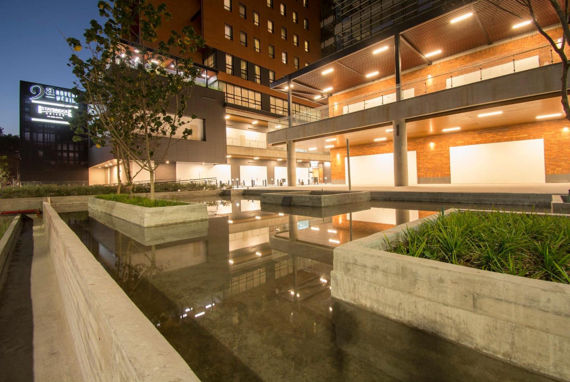 Staybridge Suites - Guadalajara Novena By Ihg Exterior photo