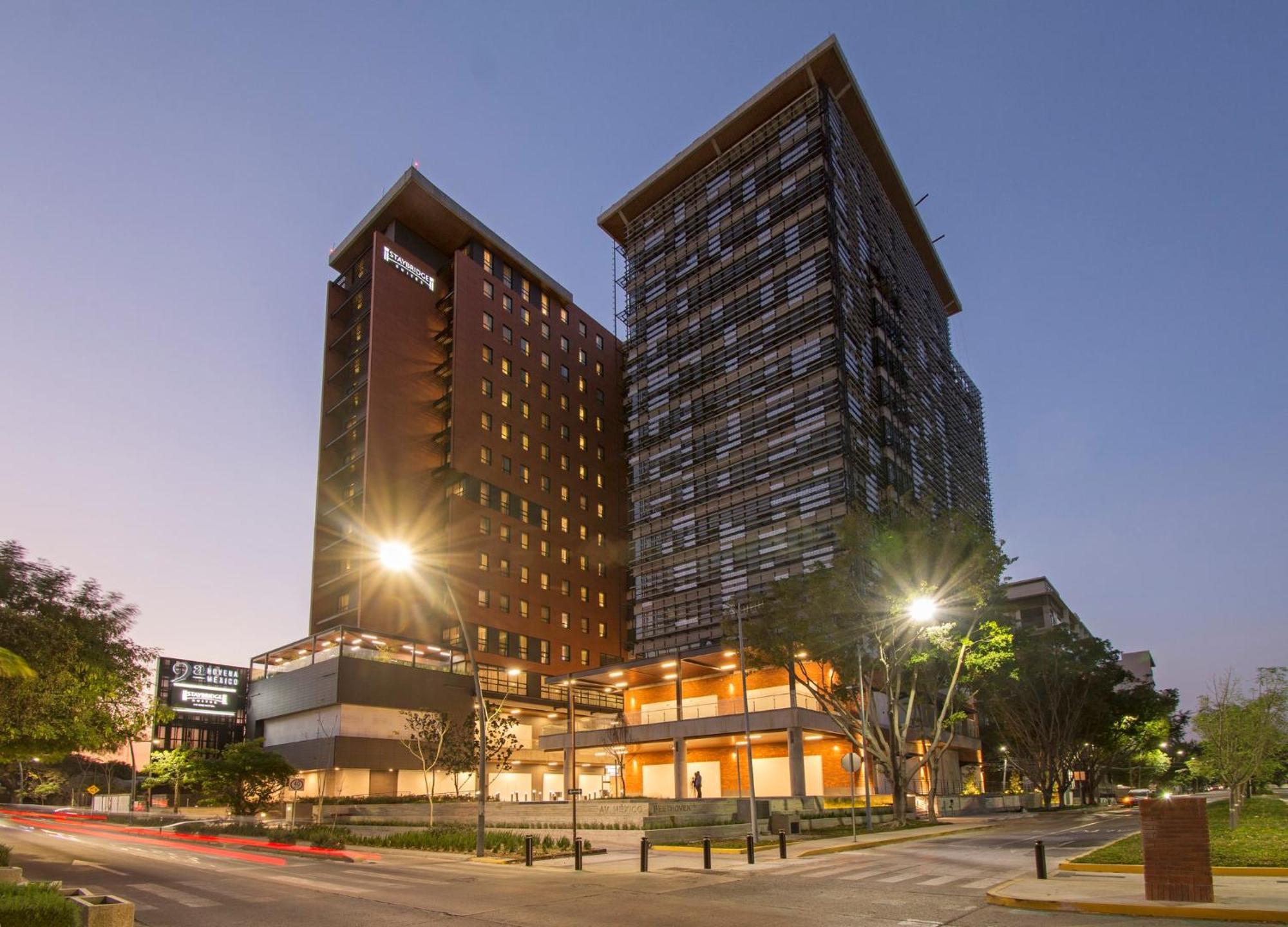 Staybridge Suites - Guadalajara Novena By Ihg Exterior photo